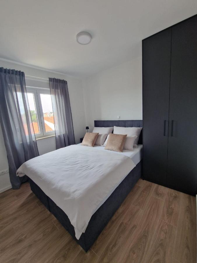 Deluxe Apartment Mila ニン エクステリア 写真